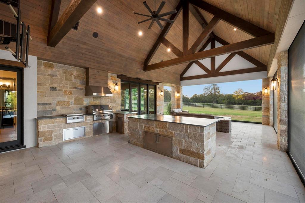 500 E Bob Jones Road