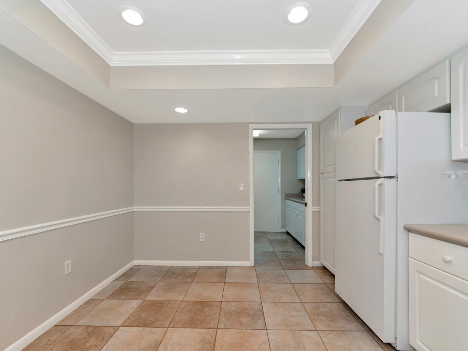 4503 Lake Vista Drive 4