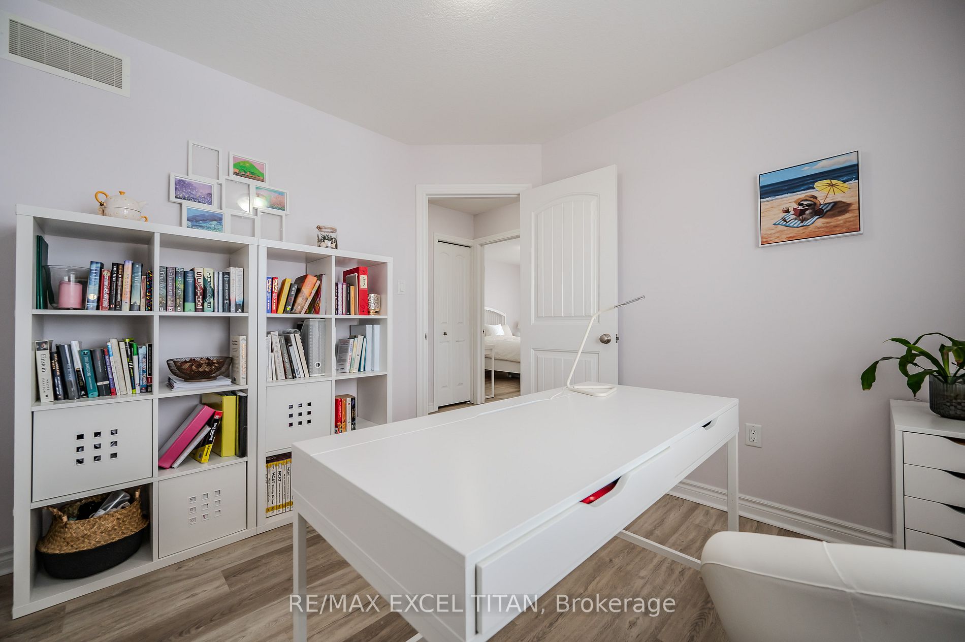 561 Isaiah Cres