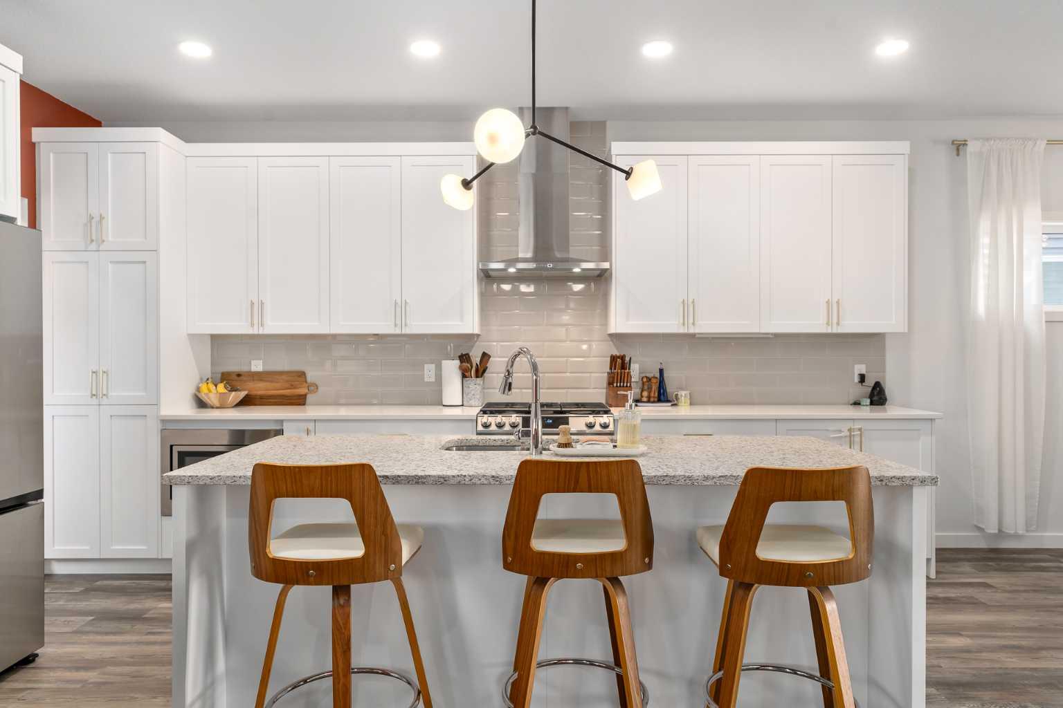 800 Reynolds Manor SW