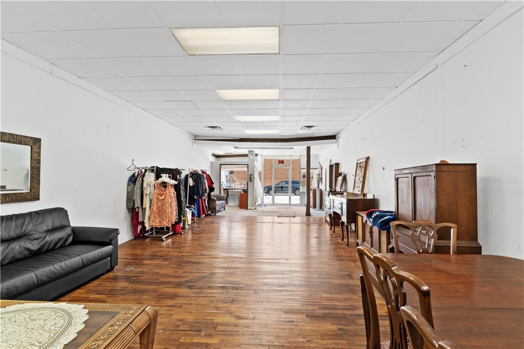 205 W Cherry Street
