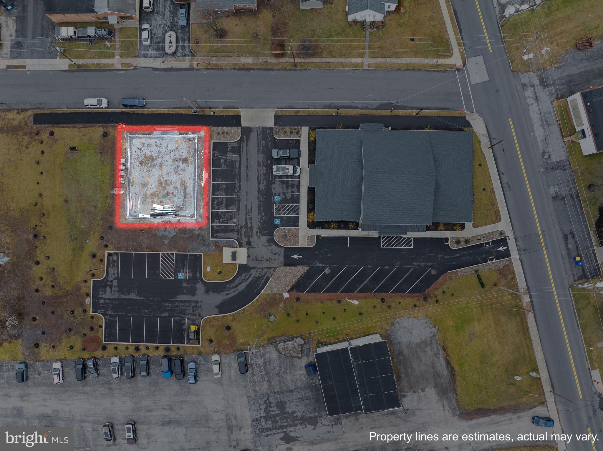 Proposed development pad for 60' x 50' building. Owner will also build Vanilla Building shell & lease @ $3,000.00/mo. NNN