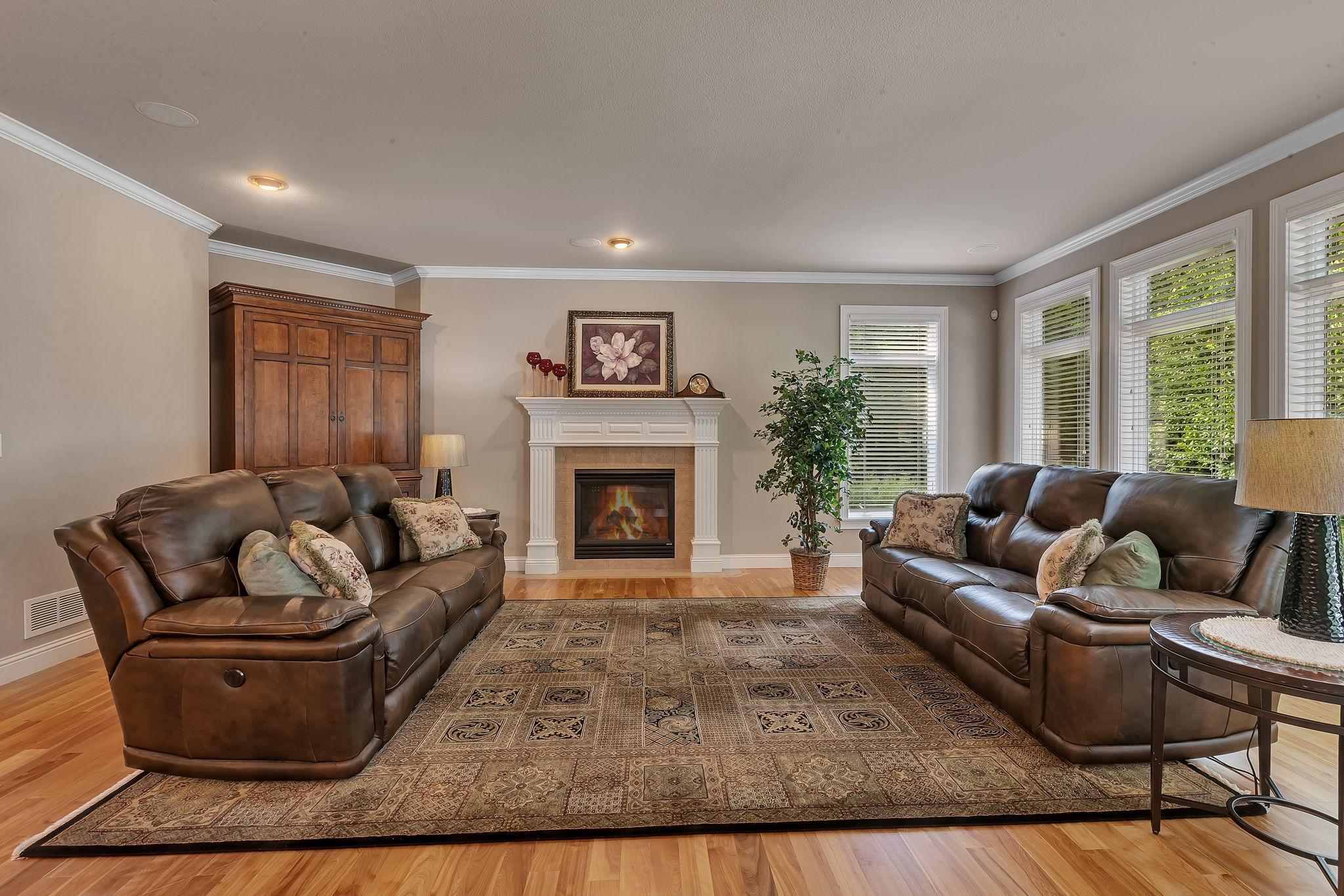 1621 Blackberry Circle