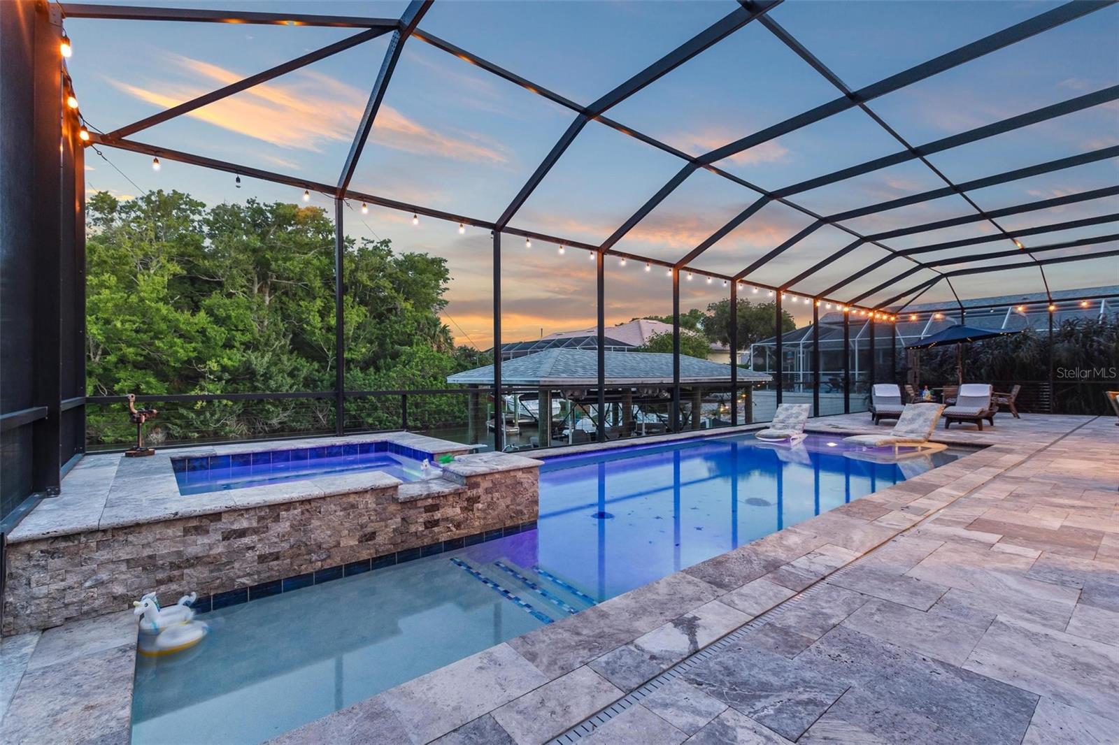 46 Cottonwood Court