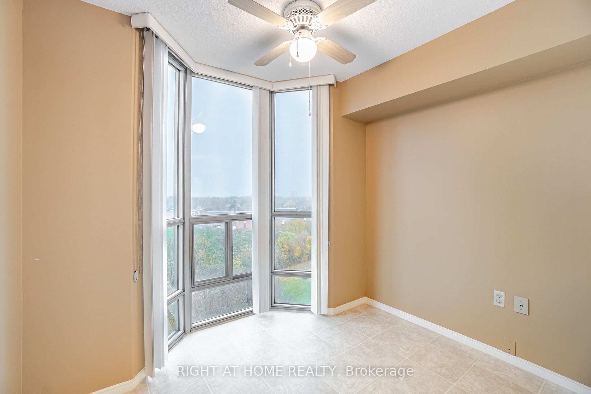 5090 Pinedale Ave 1001