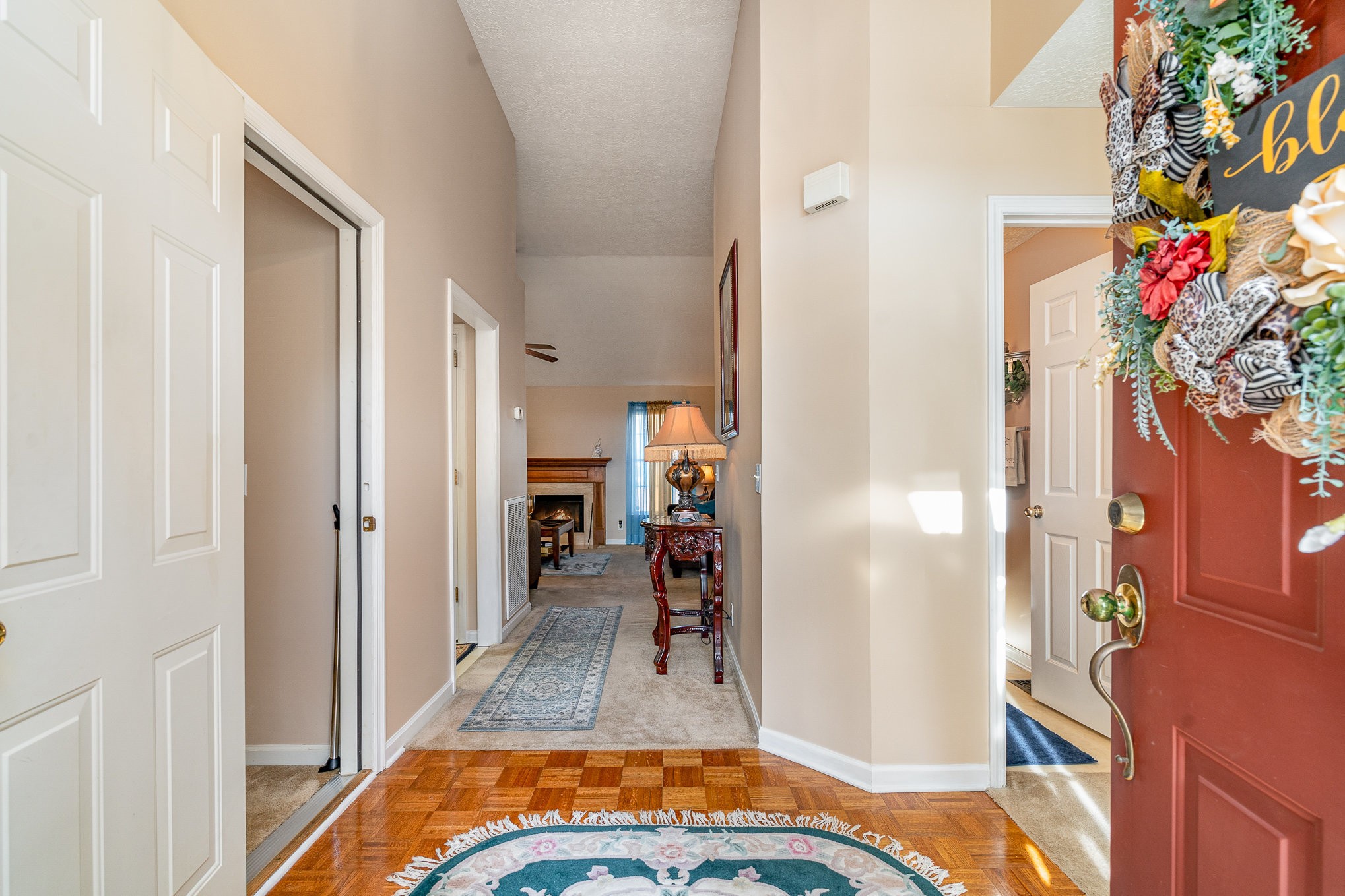 525 Forest Pointe Pl