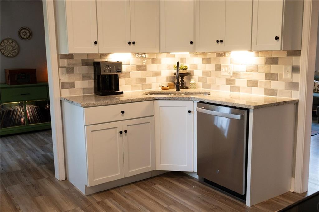 2017 Metropolitan Avenue