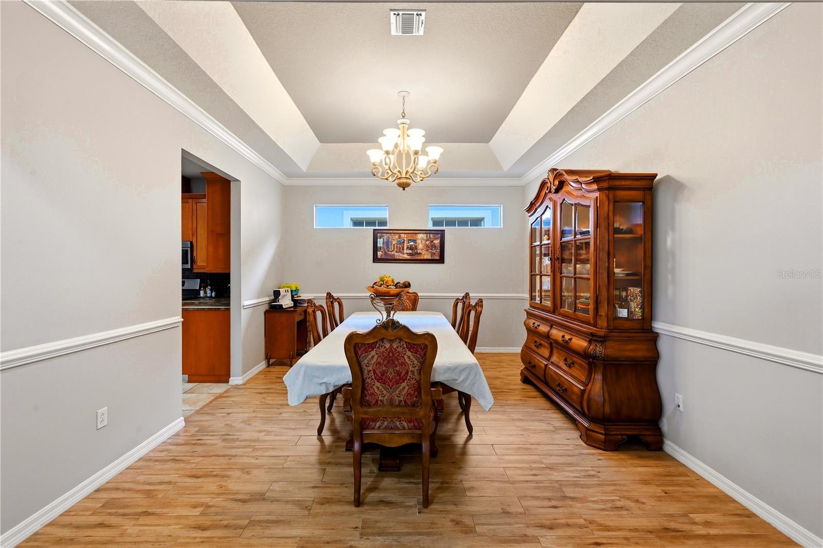 746 Country Lane