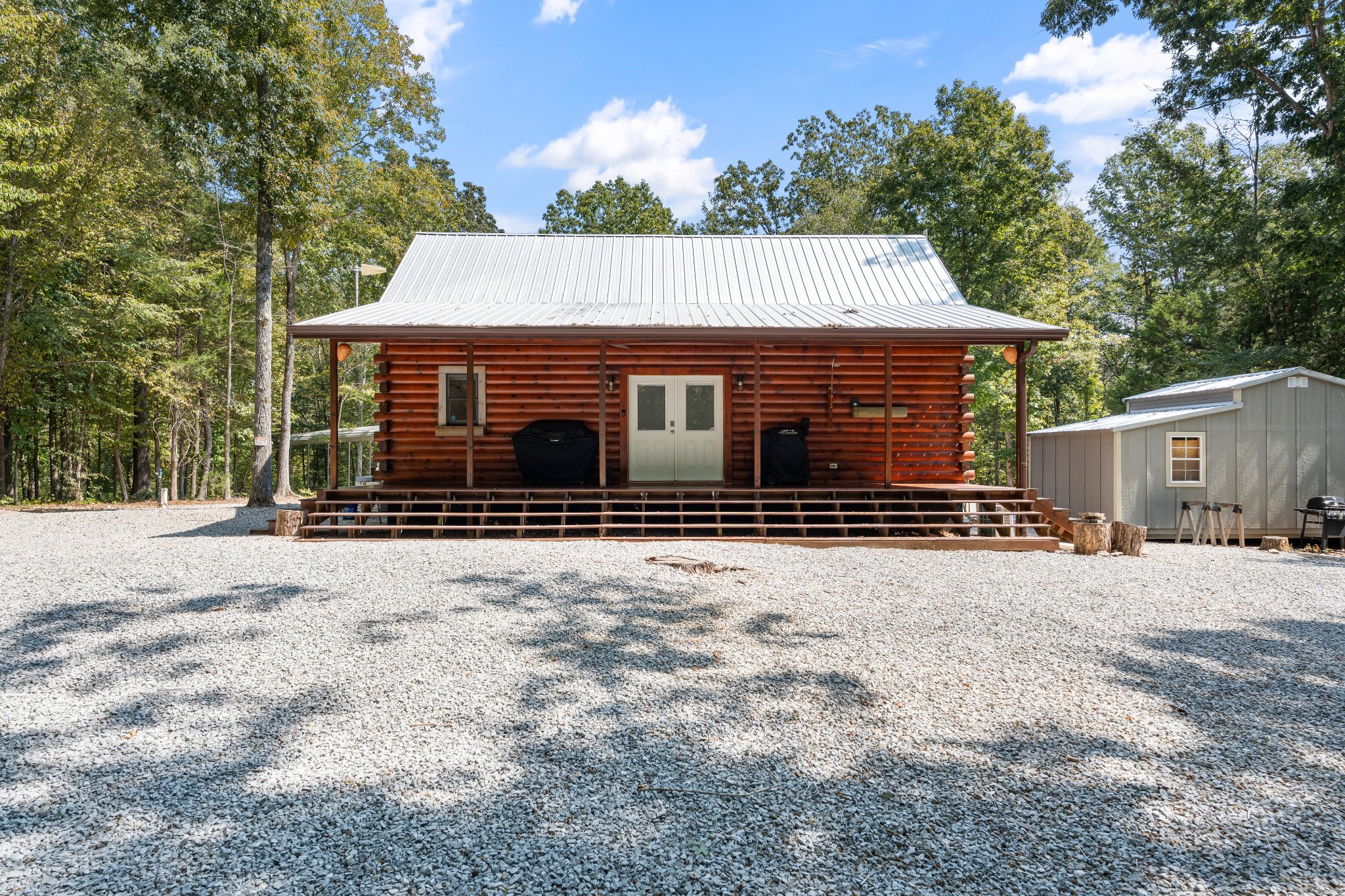 6095 Old Highway 13
