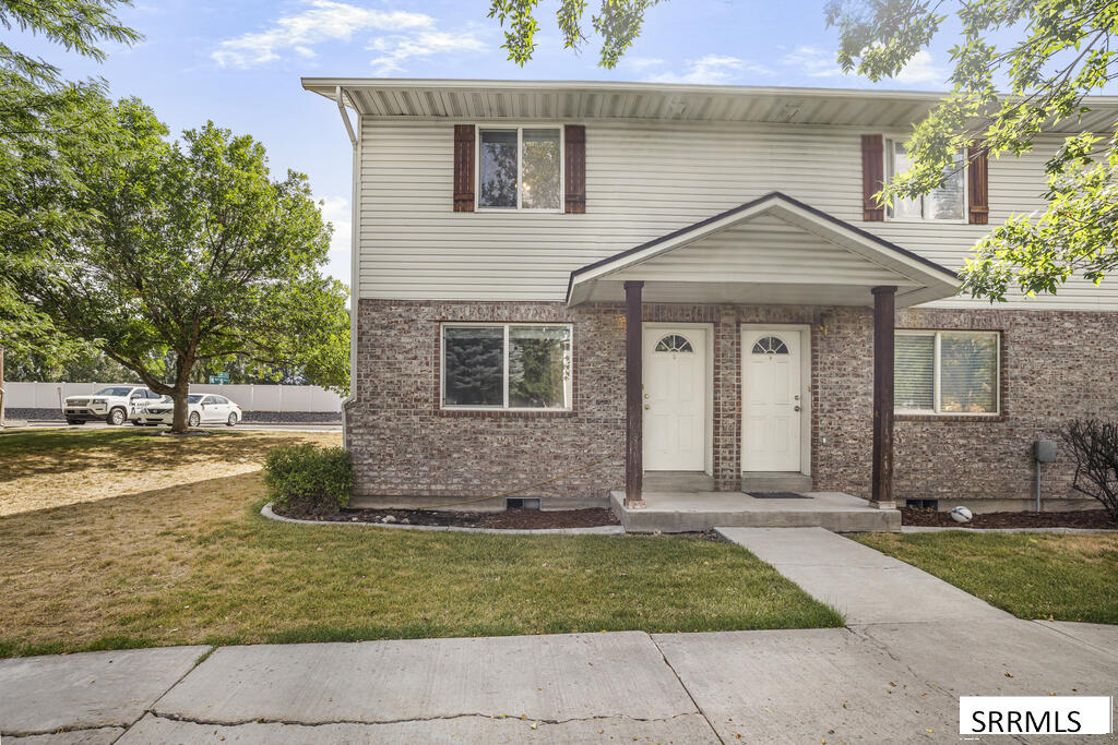 640 Sunflower Road