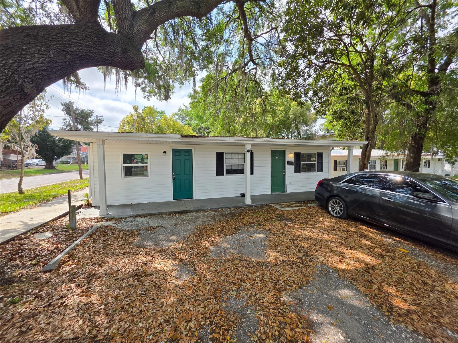 501 W Baker Street