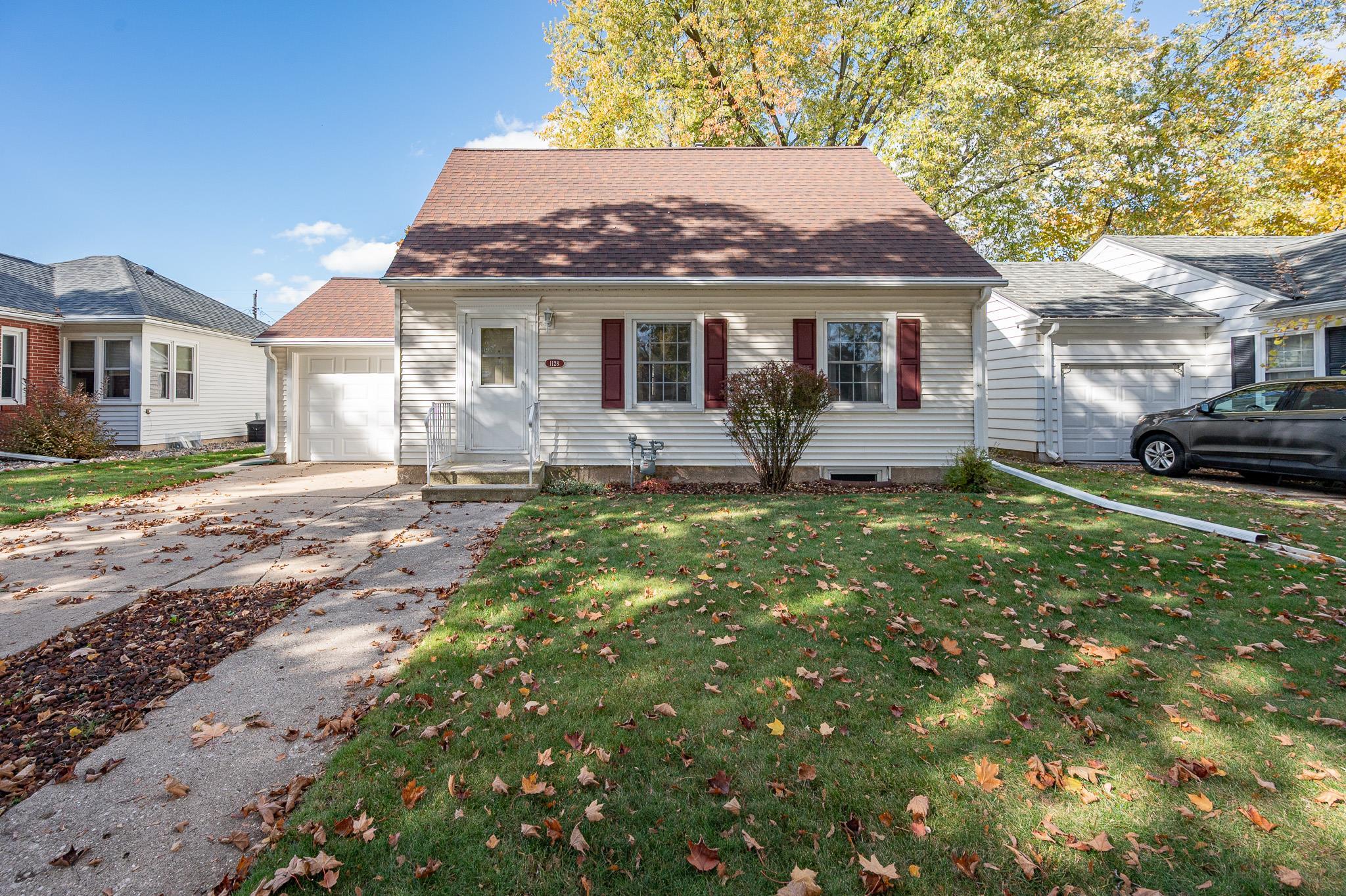 1128 Marquette Avenue