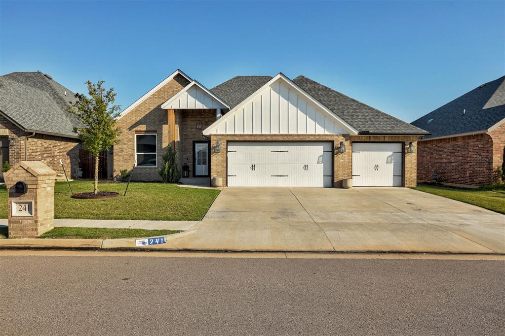 Beautiful 3 Bedroom Home with Pool & Study. Welcome to this stunning 3-bedroom, 2-bathroom home with a private study and an inviting open floor plan, offering 2,050 sq. ft. of modern living space.  Highlights include: Spacious 3-car garage with plenty of storage. Gorgeous quartz countertops throughout the home. Bright and airy living spaces perfect for entertaining. Relaxing in-ground pool with a pergola-covered patio for year-round enjoyment. Dedicated study/office – ideal for working from home
Well-designed split floor plan for privacy and comfort. This home is located in a desirable neighborhood with access to top-rated public schools, close to shopping, dining, and community amenities. Don’t miss your chance to own this move-in ready property that combines style, functionality, and outdoor living at its best! 70" flat screen TV's can be left with strong offer. Some appliances and furniture negotiable like the fridge and dining table.