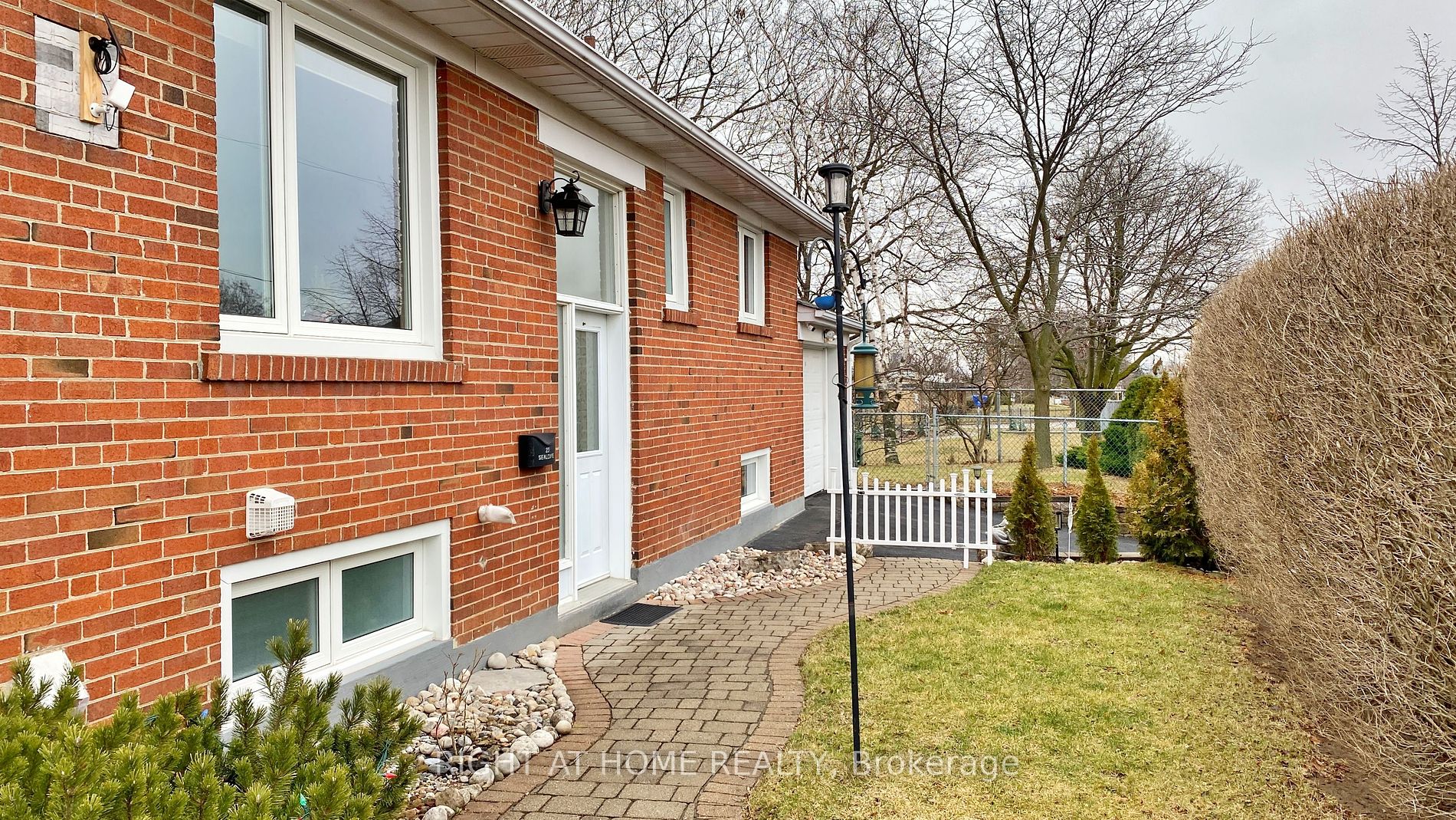 29 Sealcove Dr