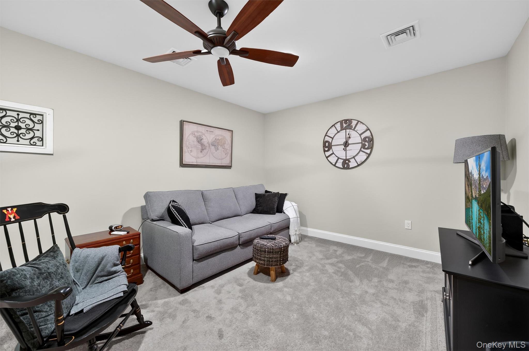 4 Strasser Place