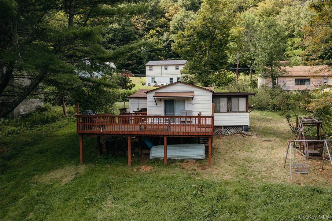 32 Brookside Drive
