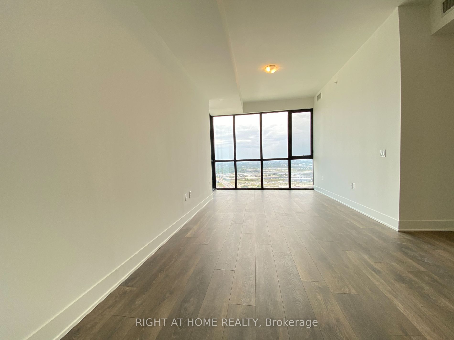 2908 W Highway 7 Rd 3709