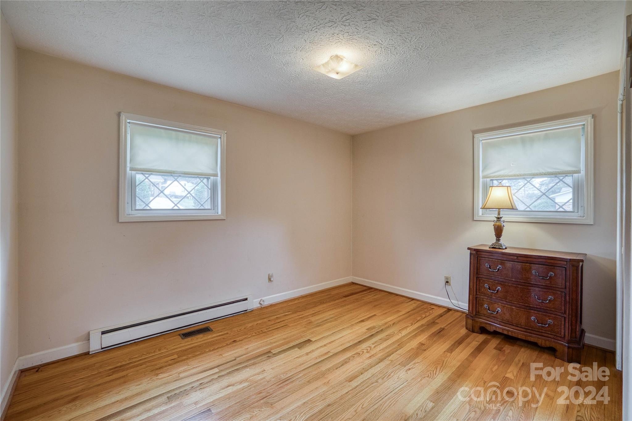 2559 Sweetbriar Circle