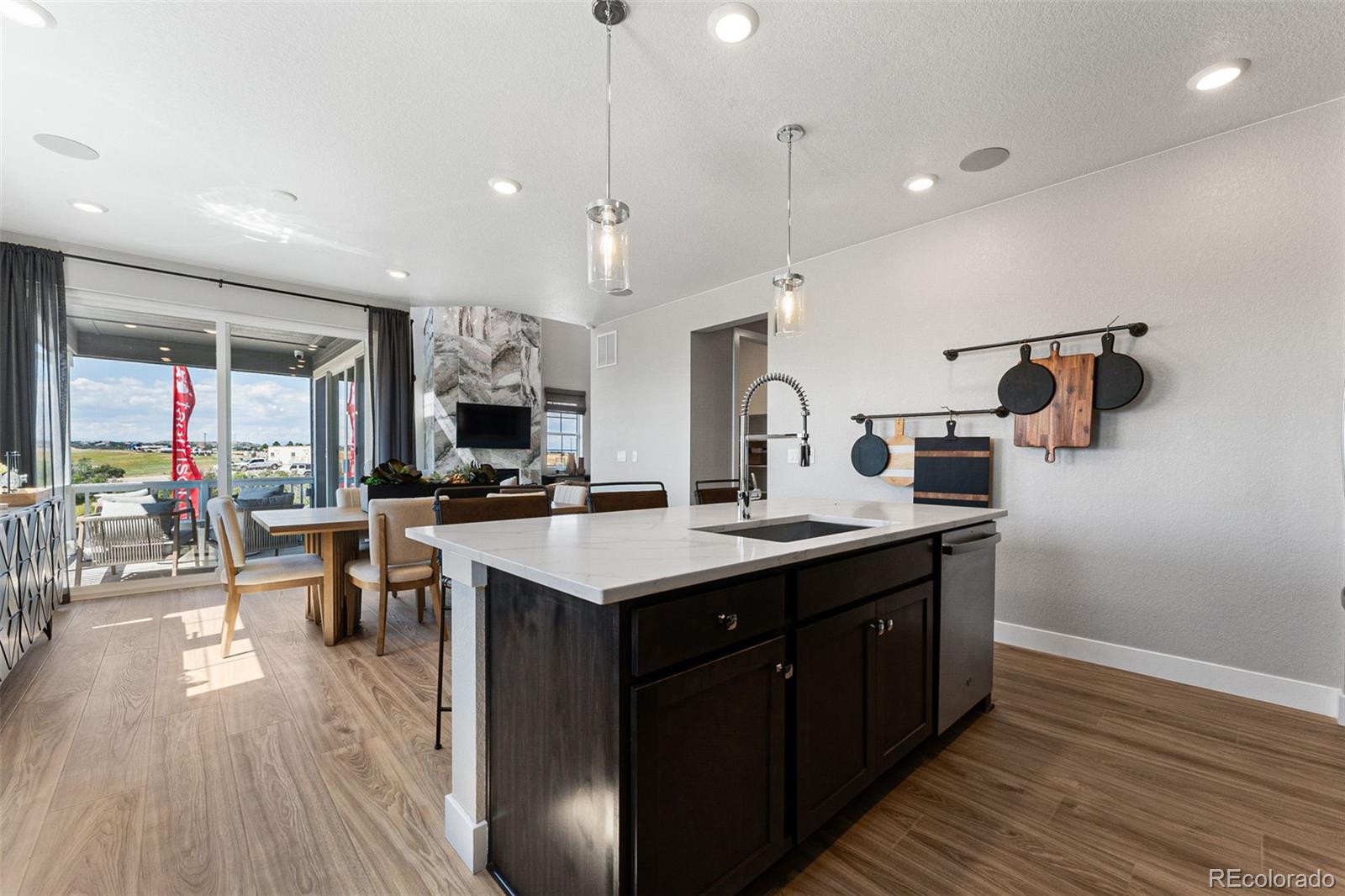4261 Ridgewalk Point