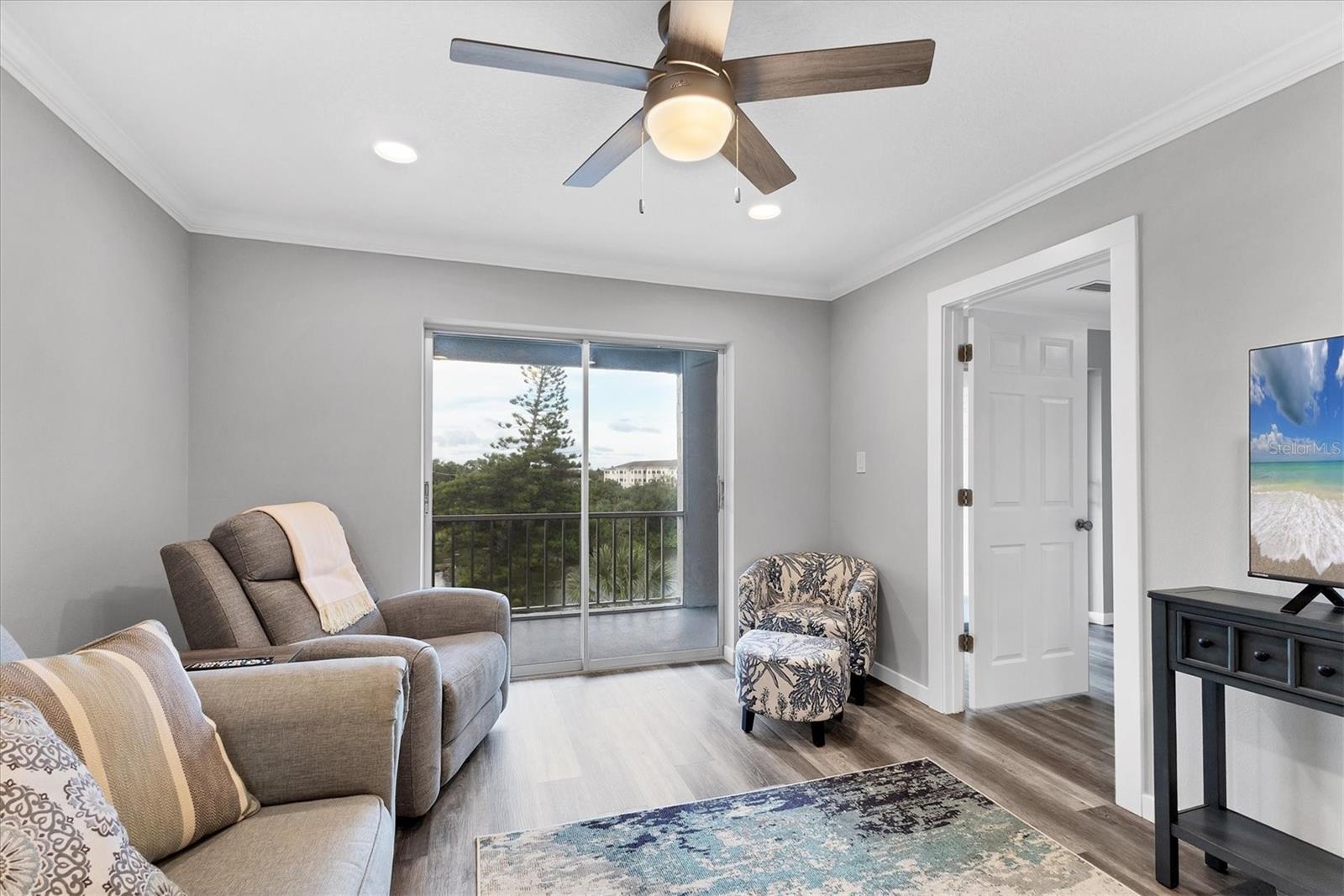 3661 Lake Bayshore Drive 507J