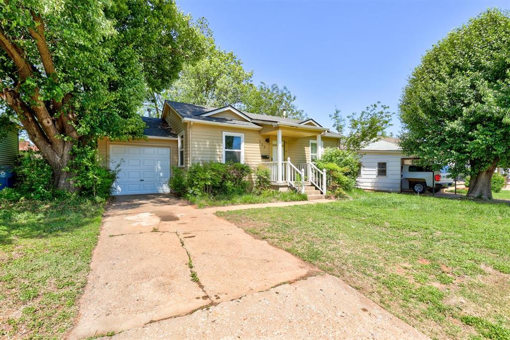 Don't miss this gem in Edmond!  Cute 2 bed 1 bath home with so much charm.  Updated kitchen and hard wood floors. This one also has a dishwasher!  Great location near UCO and also near downtown Edmond.  Check out this  charmer today! Every All County Heartland Property Management residents are enrolled in the Resident Benefits Package (RBP) for an additional monthly fee which includes liability insurance, HVAC air filter delivery, on-demand pest control, and much more! More details upon application.