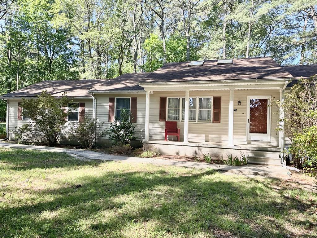 Live on Parkers Creek in this charming 3-bedroom, 2-bath home offering the convenience of one-floor living—no steps! Yes, please and thank you! The newly renovated kitchen gleams with modern finishes and thoughtful details, perfect for entertaining or cozy family meals. Step outside to breathtaking views of Parkers Creek and embrace the peaceful atmosphere right from your own backyard. With a combination of style, comfort, and stunning surroundings, this home is a true sanctuary for relaxation and creating memories. Don't miss this incredible opportunity to own a piece of waterfront paradise—with your very own 13ft Boston Whaler Boat included with an accepted offer!