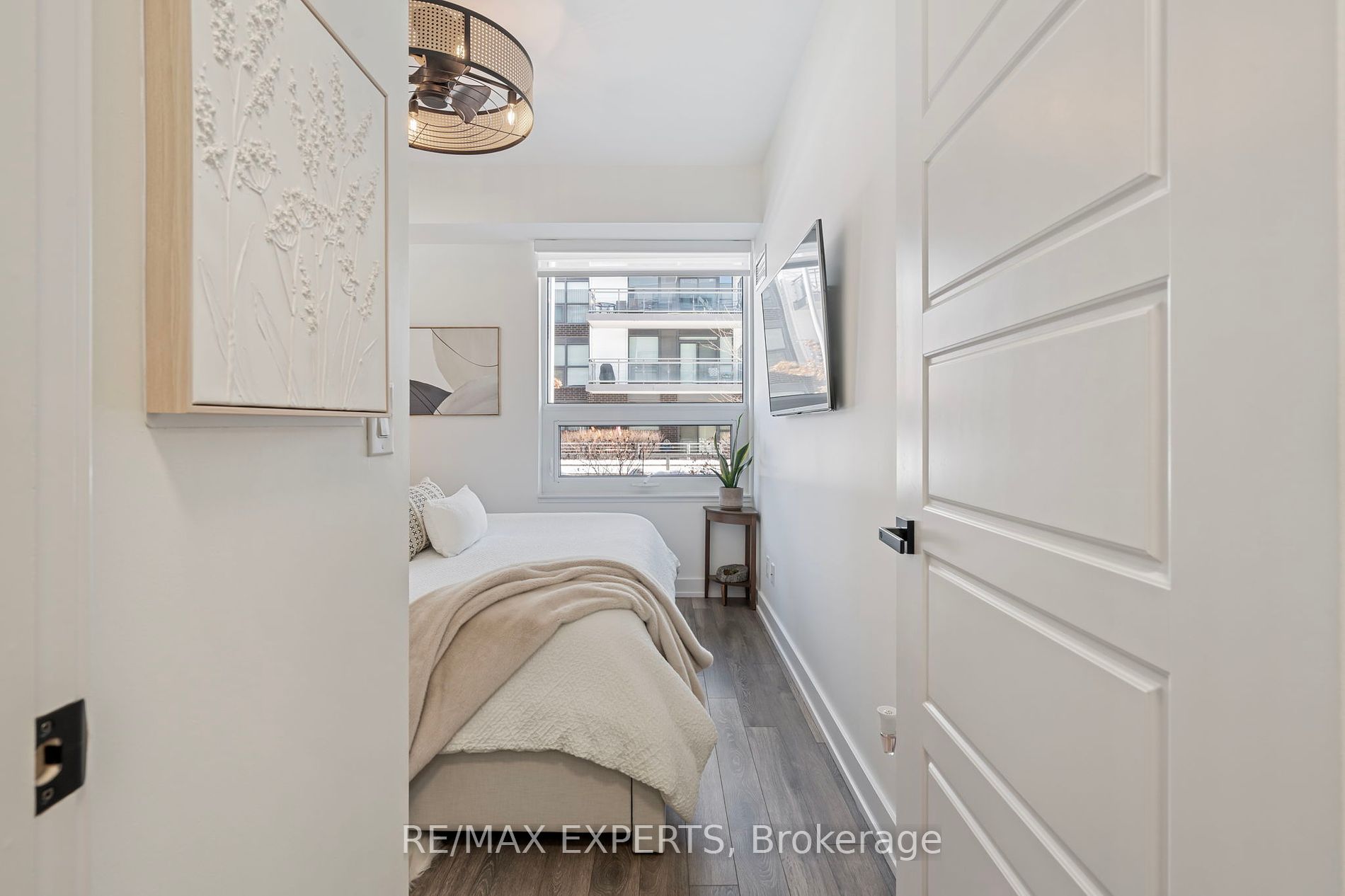 301 Sea Ray Ave C113