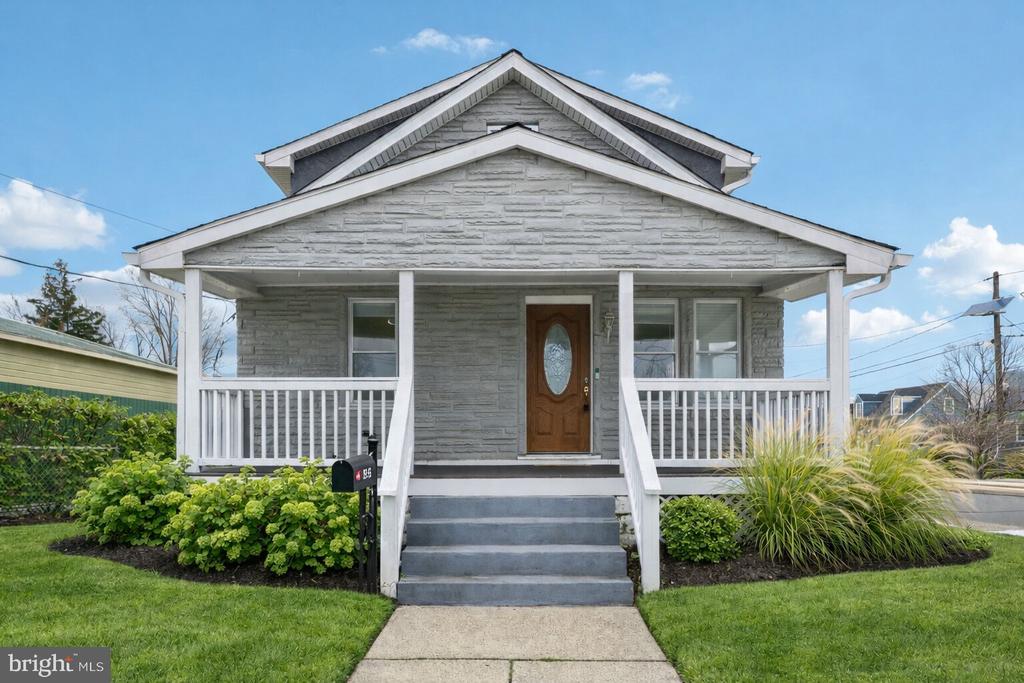 This beautiful Colonial in Burlington features a well-designed layout with three bedrooms and two full bathrooms. On the main level, the open living room flows into a modern kitchen with granite countertops, white cabinets, and stainless steel appliances including a refrigerator and built-in microwave. The adjacent dining area with a stylish chandelier is perfect for meals and entertaining.  A first-floor bedroom and full bathroom complete the main level.Upstairs, you’ll find two generous bedrooms with ceiling fans and a full bathroom. The home also includes an unfinished basement, offering plenty of potential for storage or future living space.Additional features include a roof with a 50-year transferrable warranty (2019), basement windows (2019), a newer A/C unit (2020/2021), and a rebuilt front porch with Trex (2022/2023). Washer, dryer, and all kitchen appliances are included.Enjoy a park at the end of the street and a nearby local dog park, with easy access to the Riverline Light Rail. Conveniently located near major highways, restaurants, shops, schools, and entertainment, this home offers a perfect blend of comfort, functionality, and location.