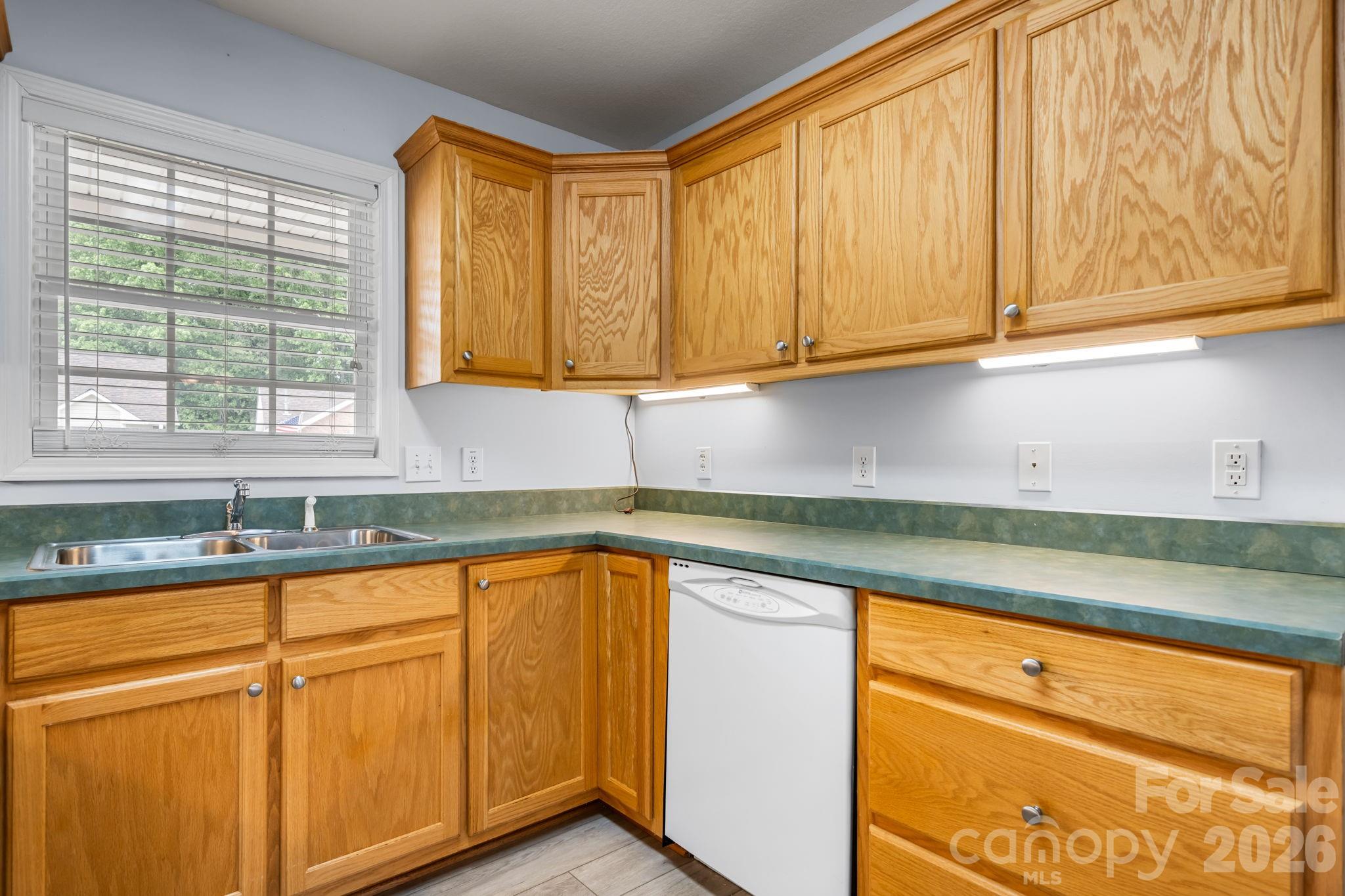1268 Wexford Village Circle NE