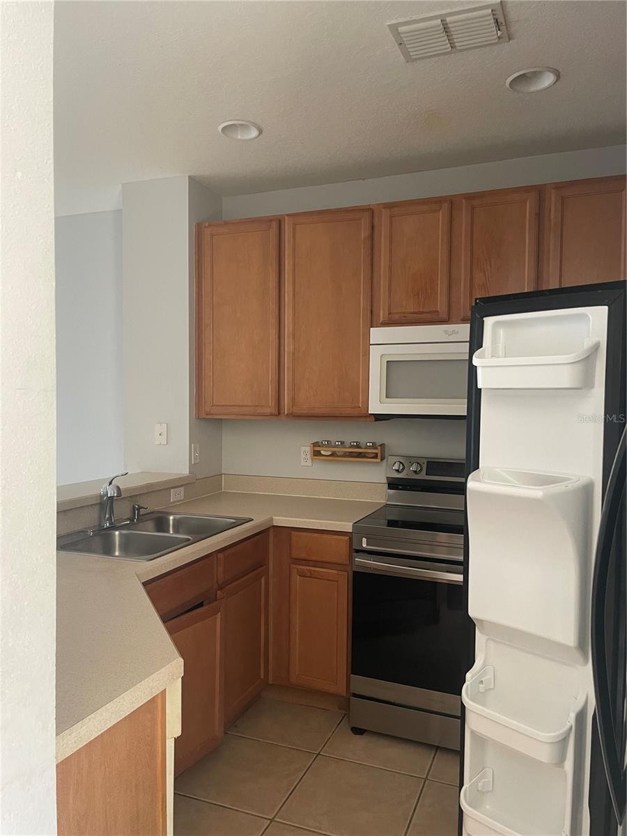 9385 Jasmine Flower Lane 167