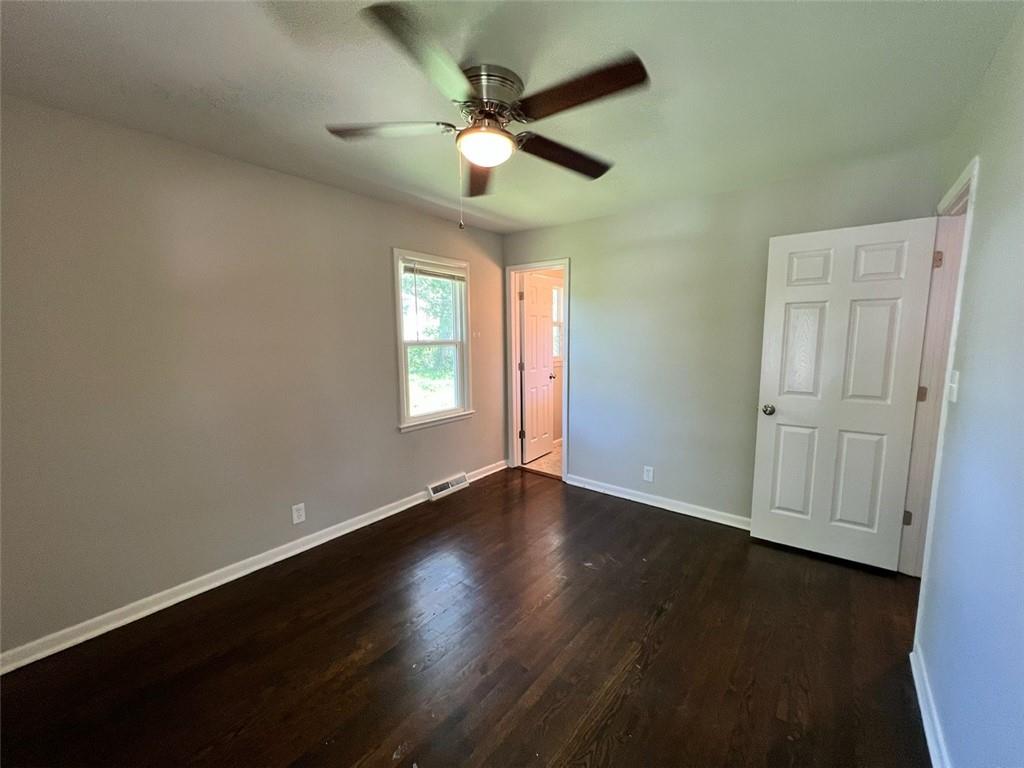 3407 S Claremont Avenue