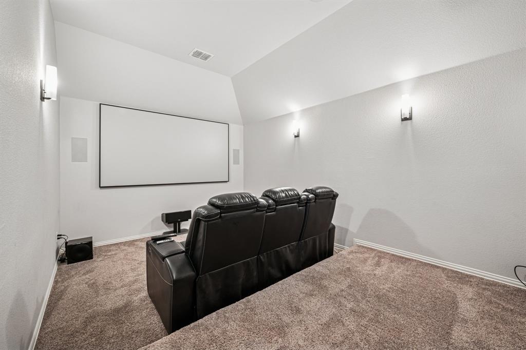 1417 Stoneleigh Place