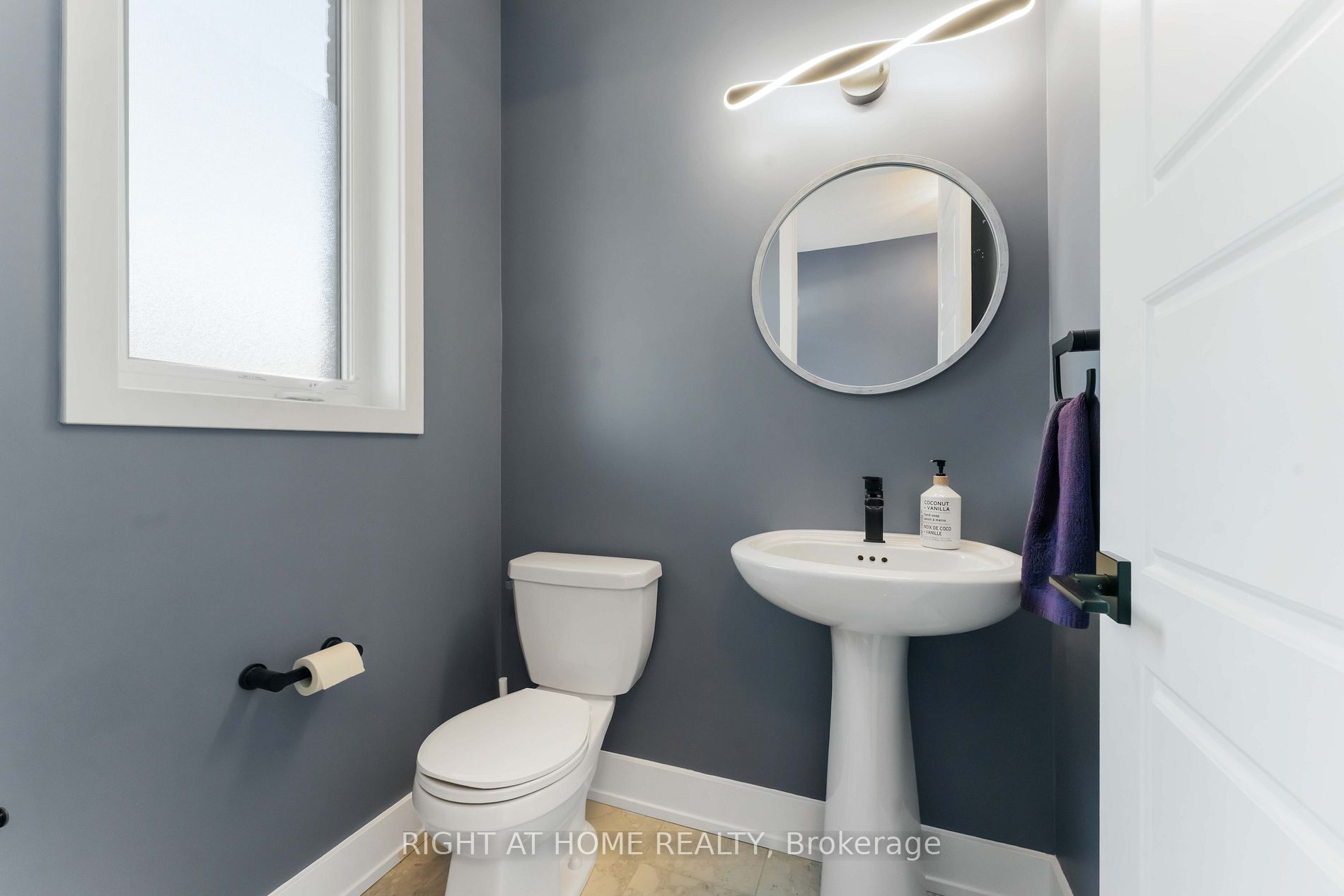 101 Green Ash Ave