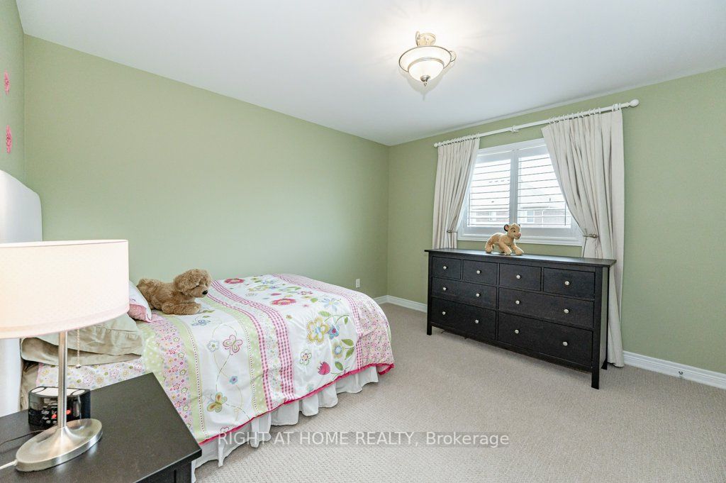 60 Oleary Dr