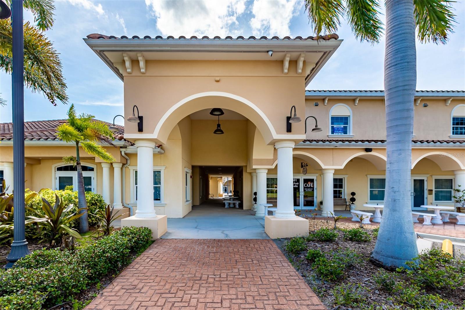 1500 E Venice Avenue, Venice, FL