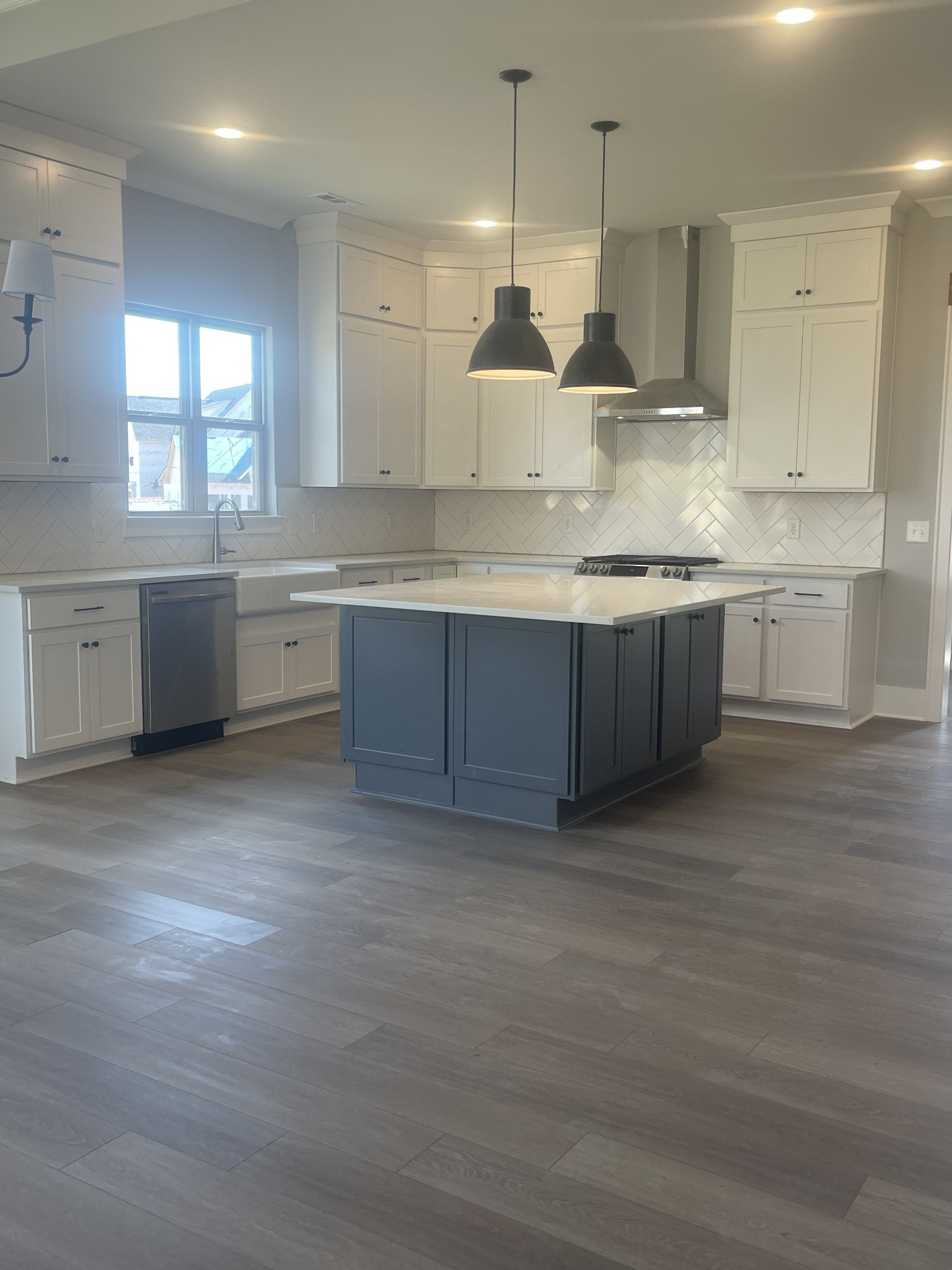 5616 Winslet Drive S