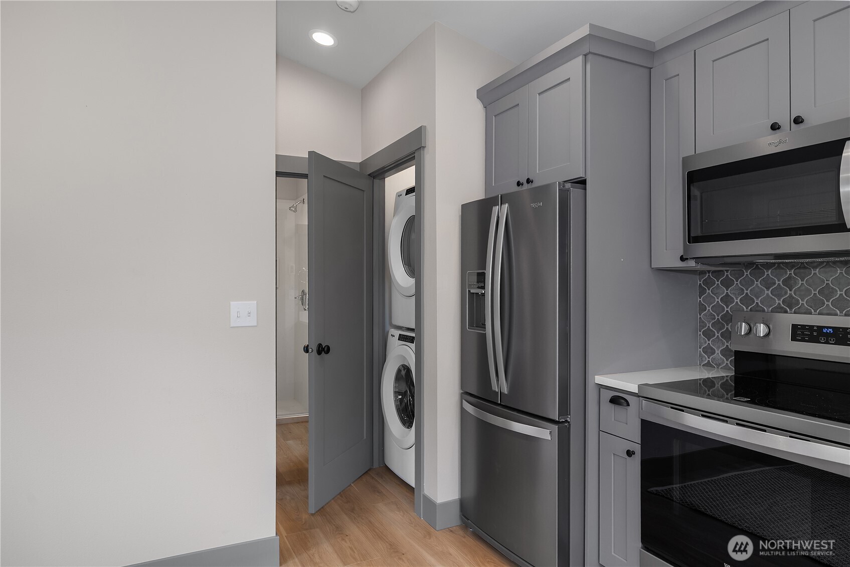 22 Bungalow Loop