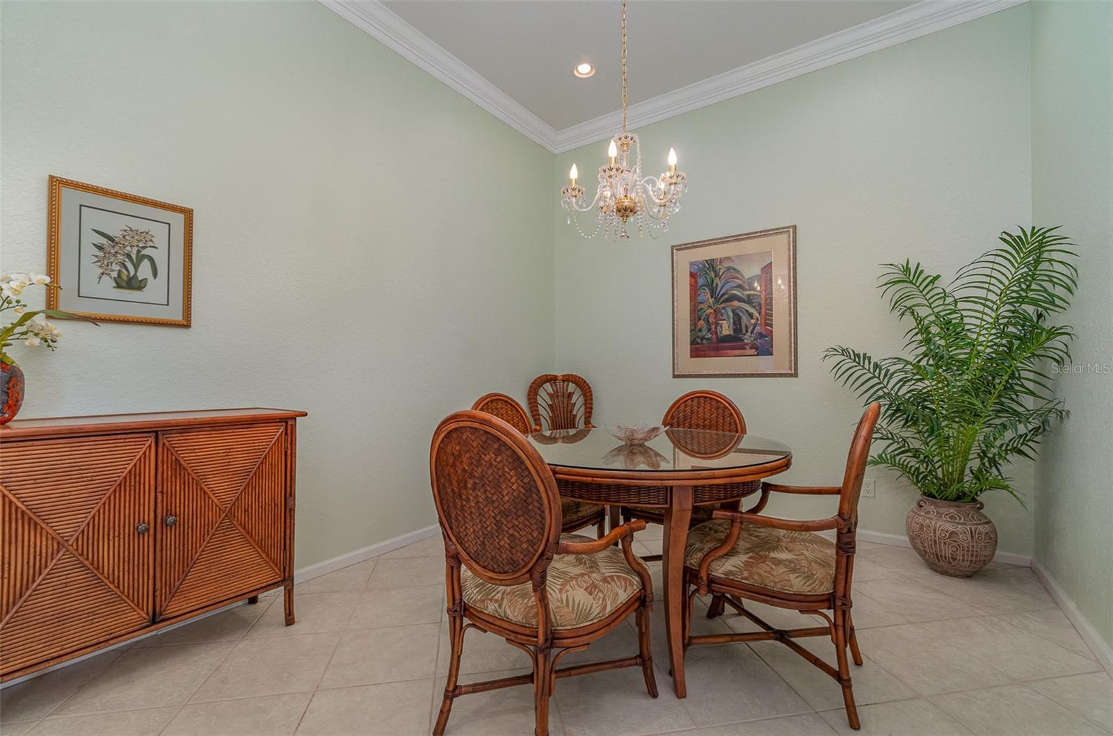 3353 Grand Vista Court 202