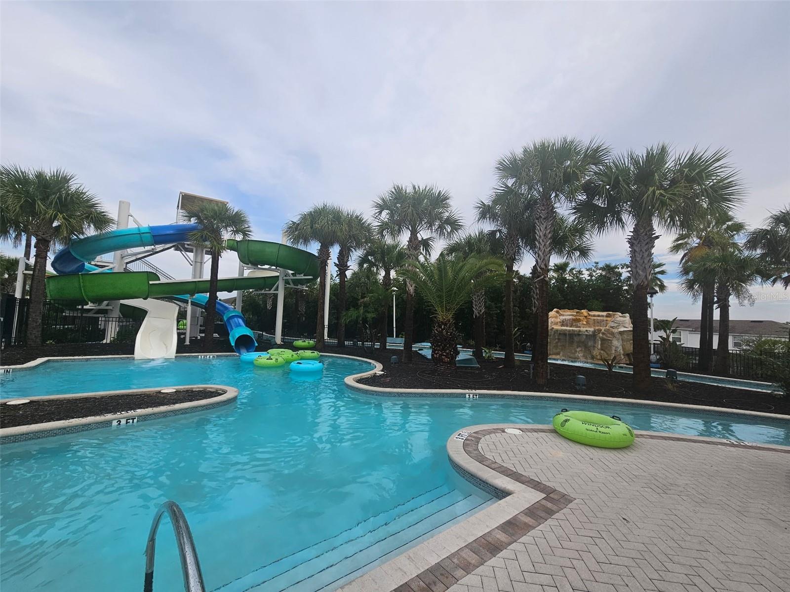 3273 Lilac Way