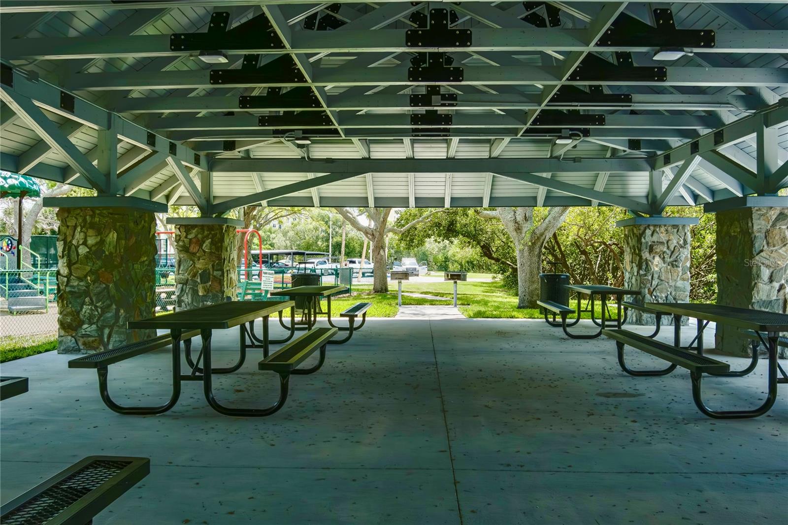 7001 Place De La Paix 2A