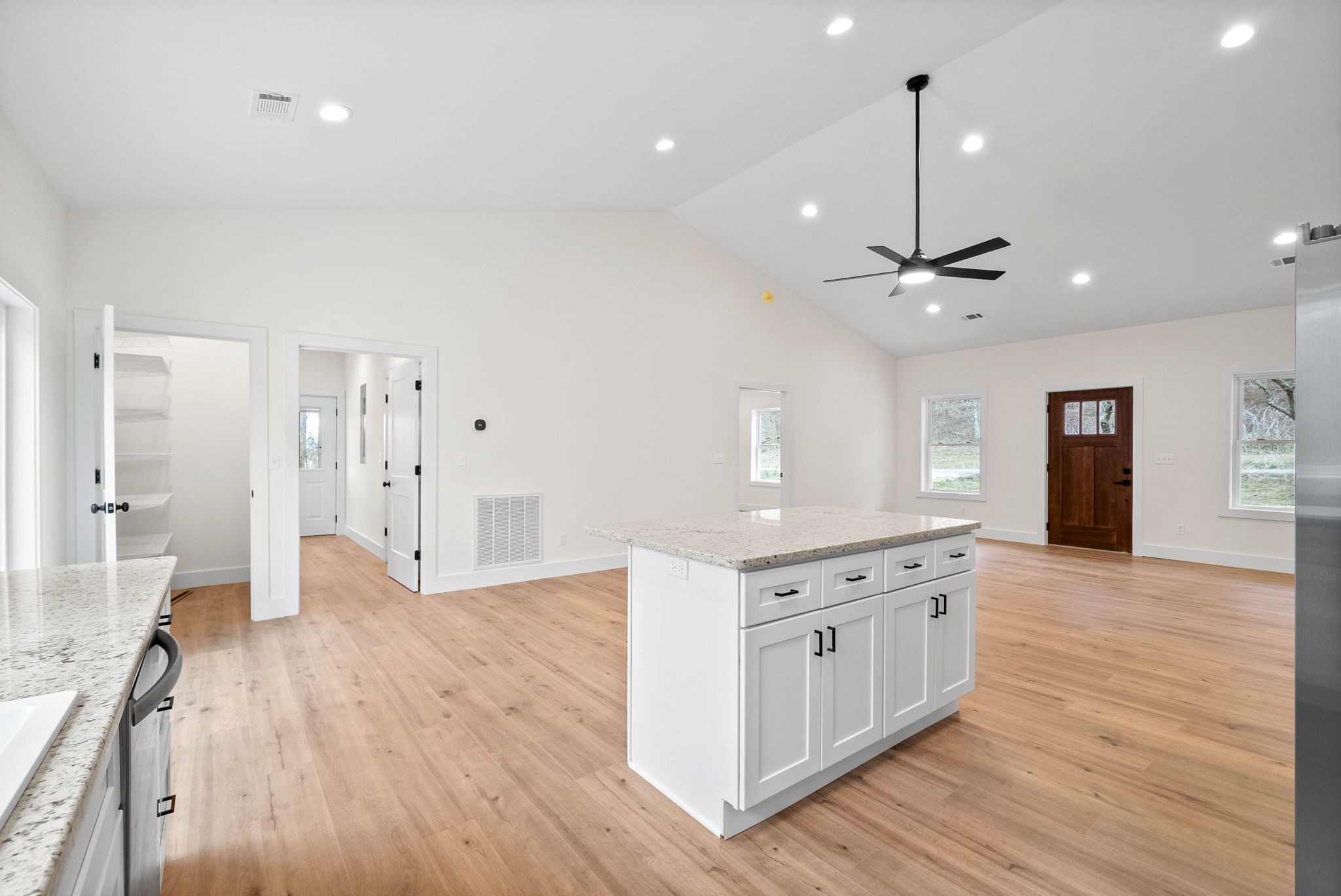 2487 Dry Creek Rd