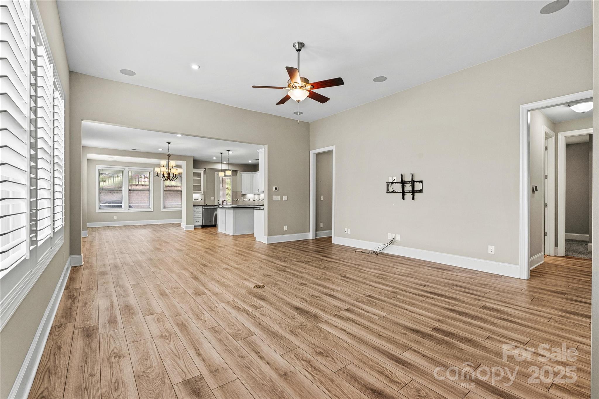 7362 Overjoyed Crossing