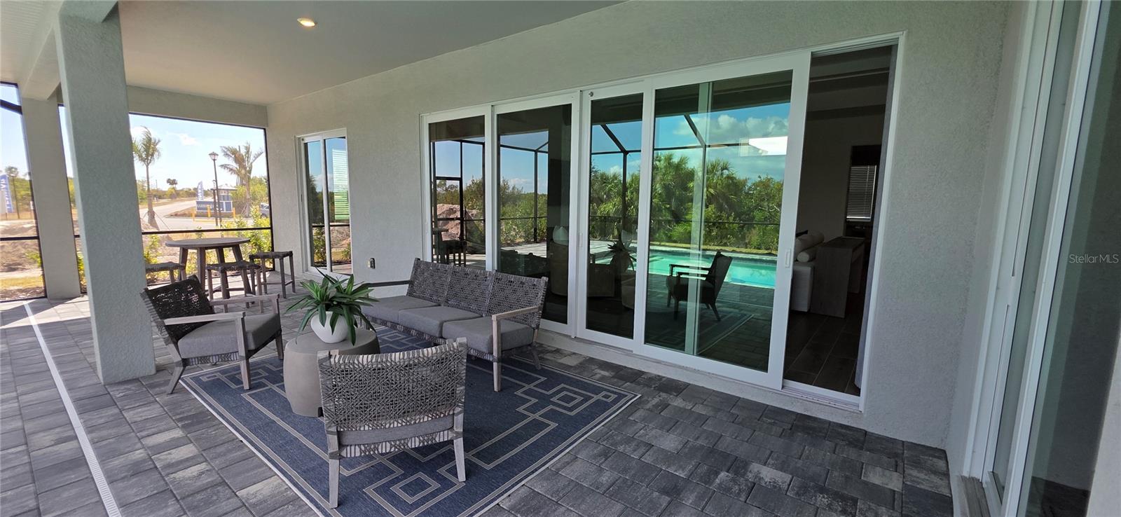 8006 Lakes Edge Lane