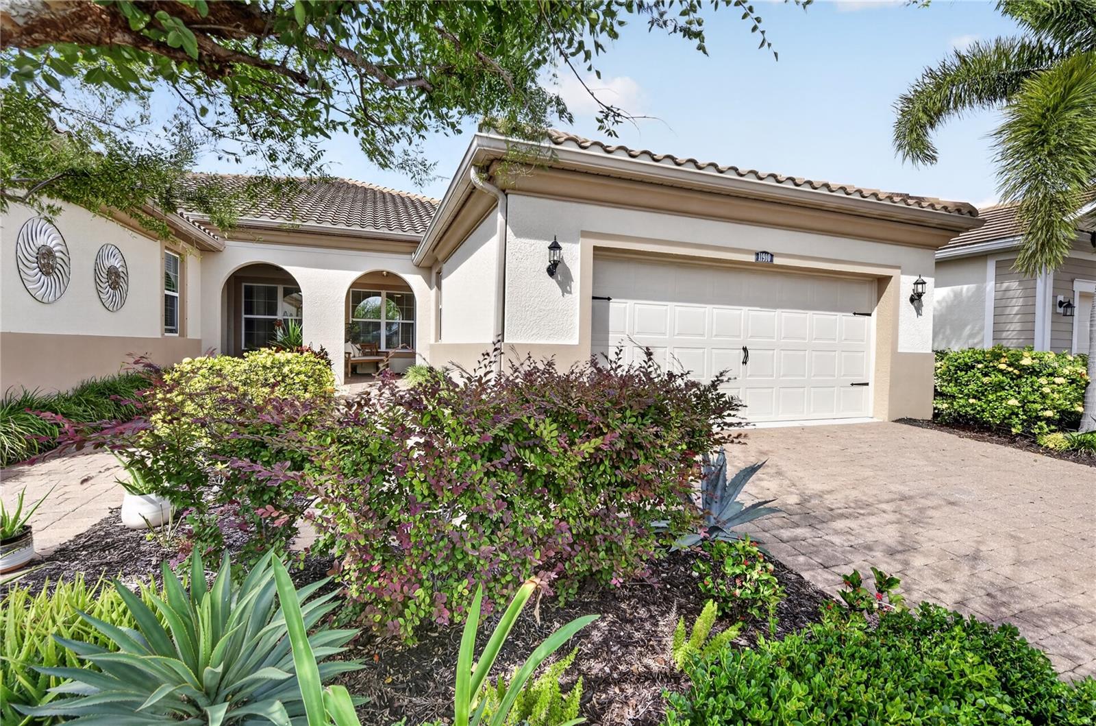 11910 Tapestry Lane