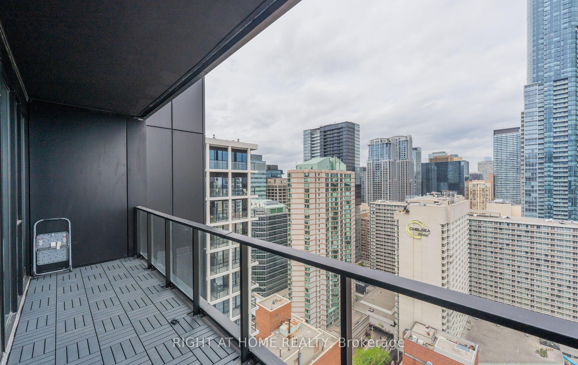 20 Edward St 2701