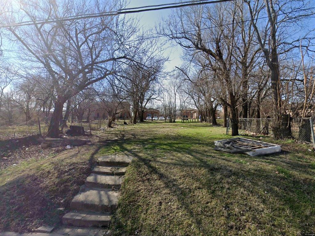 Great Investment lot!