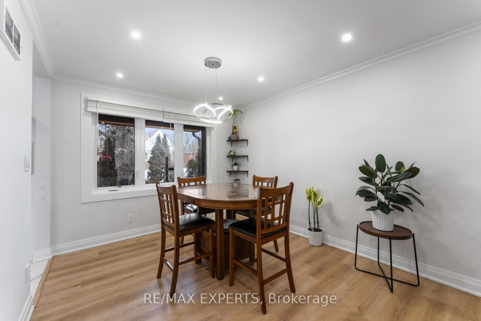 85 Tiago Ave