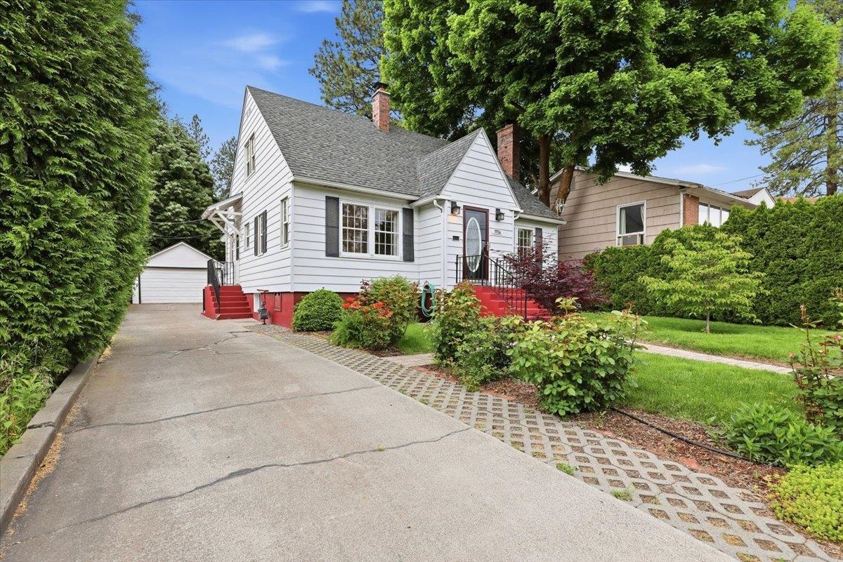1916 S Bernard St