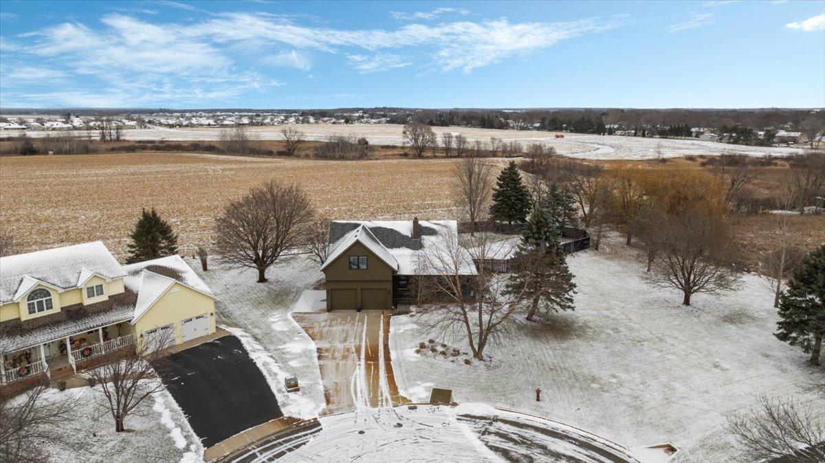 1722 Boxwood Circle