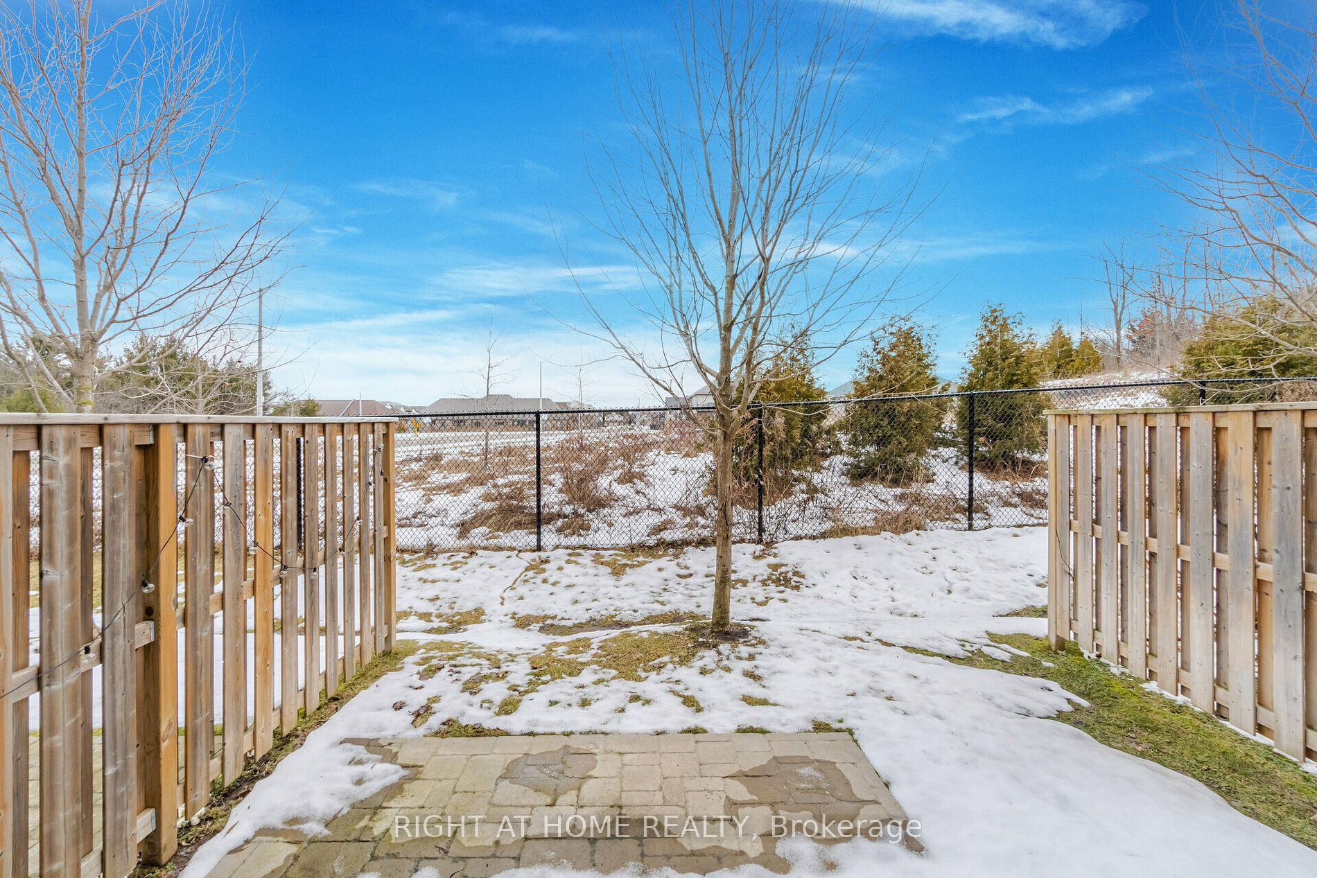 91 E Poppy Dr 50